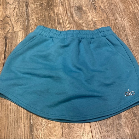 Alo Blue Athletic Skort - Picture 6 of 7